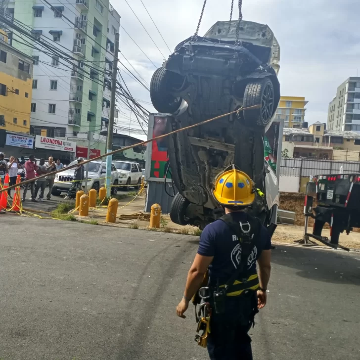 Accidente en la zona de Evaristo Morales deja dos muertos y dos heridos