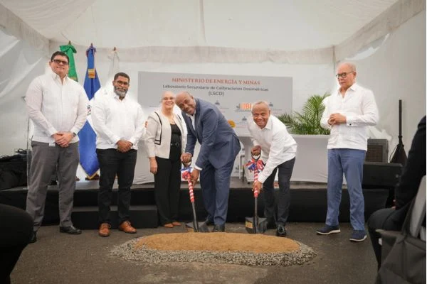 Inician actos para construcción del primer laboratorio de calibración dosimétrica en RD