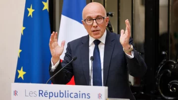 Comicios anticipados en Francia: revuelo por posible alianza entre los conservadores y Le Pen