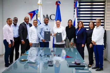 IDAC y Junta Municipal acuerdan trabajar para mejorar La Caleta