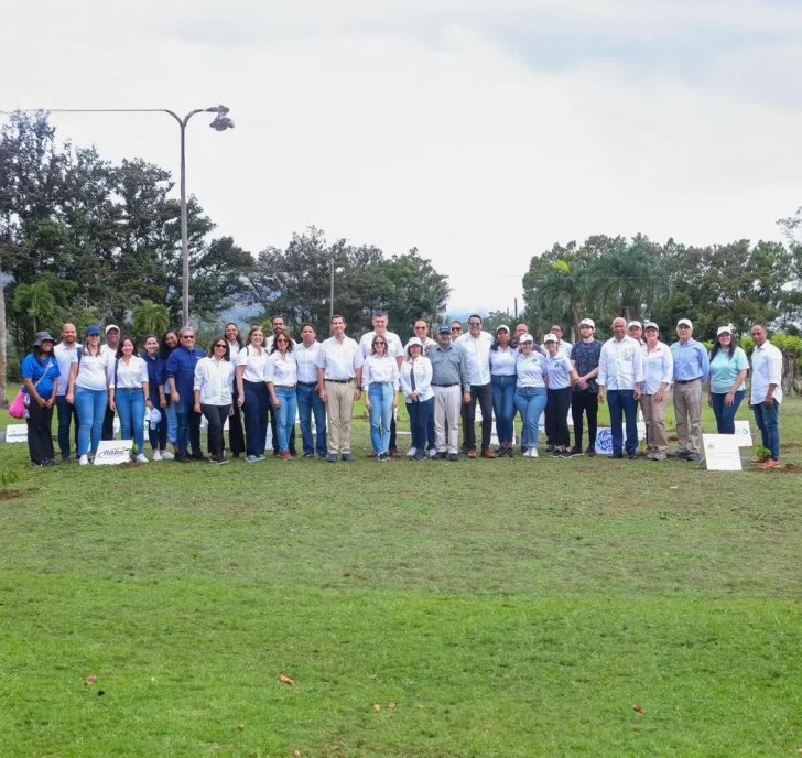 Fondo Agua impacta con siembra 1.3 millones de árboles