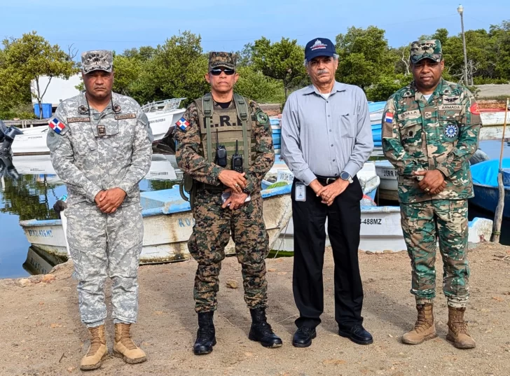 Interceptan a haitianos que anclaron en uno de los Cayos Siete Hermanos