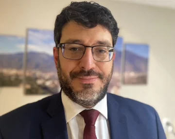 ¿Puede suceder aquí? Una crónica sobre la fragilidad de la democracia ¿Puede suceder aquí? Una crónica sobre la fragilidad de la democracia