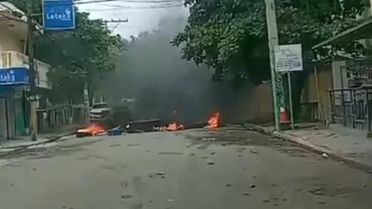 Protesta en Sabaneta por el asfaltado de carretera