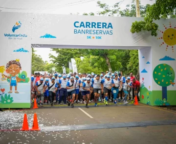 Voluntariado-Banreservas-realiza-carrera-de-5-y-10-kilometros-en-beneficio-de-la-Fundacion-Nido-de-Angeles-2-728x598