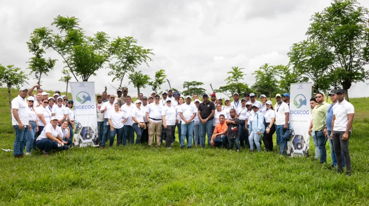 Realizan jornada de reforestación en El Seibo