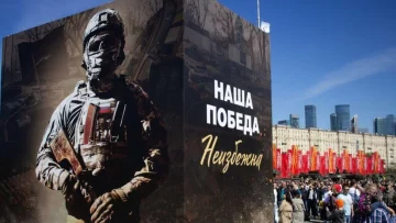 'Rusia es ahora como la novela 1984″: cómo se ve la realidad del país desde una biblioteca distópica rusa