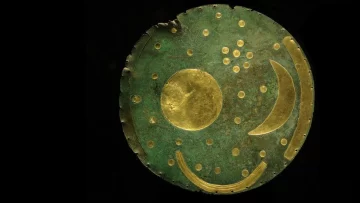El emocionante rescate del Disco Celeste de Nebra, el mapa de estrellas más antiguo del mundo