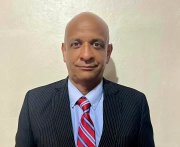 La democracia y el crecimiento económico en RD