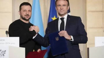 Emmanuel Macron incluye a Ucrania en la agenda de la conmemoración del Día D