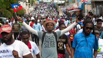 marcha-de-haitianos