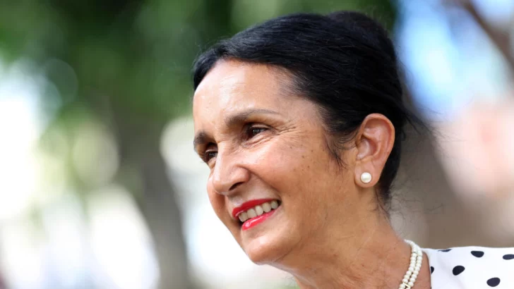 Huguette Bello, la favorita para representar al Nuevo Frente Popular como candidata a primera ministra de Francia