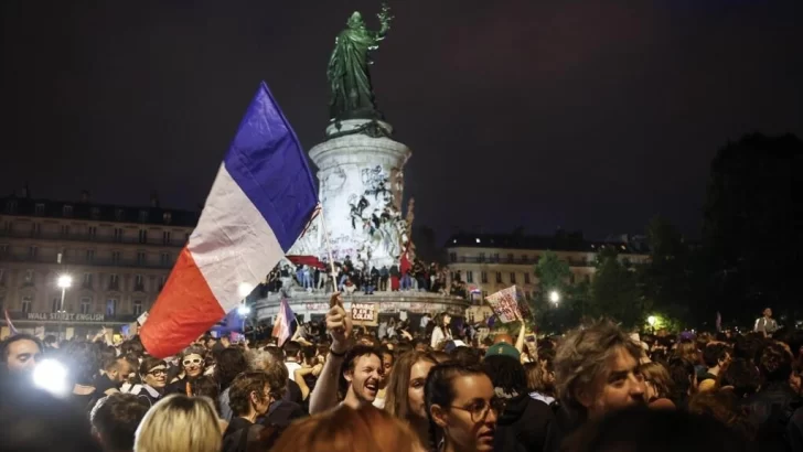 Francia: alegría en la izquierda y desilusión de la extrema derecha, pero ¿quién gobernará?