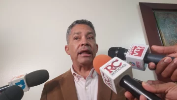 Eugenio Cedeño es reintegrado a la comisión que estudia el Código Penal