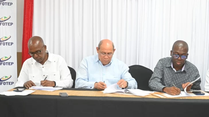 Firman acuerdo para mejorar el sistema de formación técnico en RD y Guyana