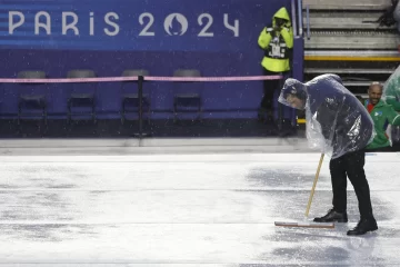 Lluvia empapa la ceremonia inaugural de los Juegos de París