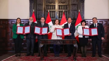 Empresa de dominicano firma contrato para dos hospitales en Perú con inversión de US$ 400 millones