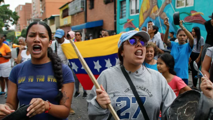 Venezolanos indignados tras elecciones: 