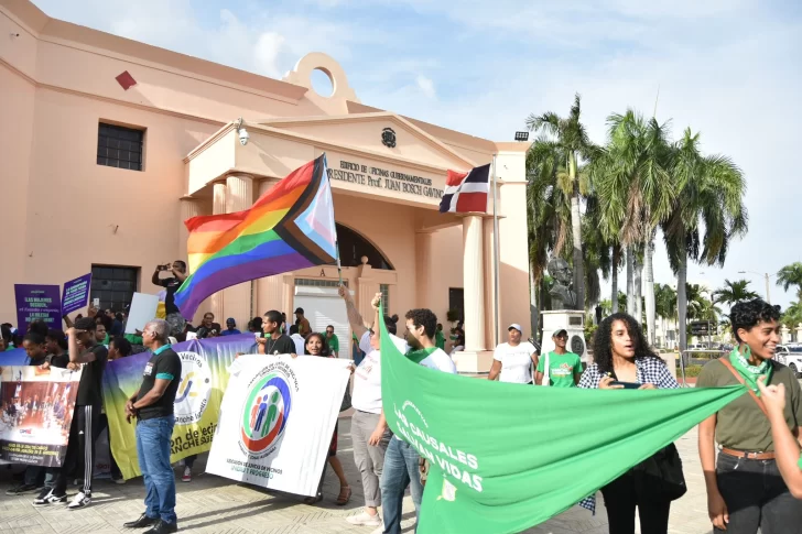 '¡Otro Código Penal!', demanda que retumba frente al Palacio Nacional