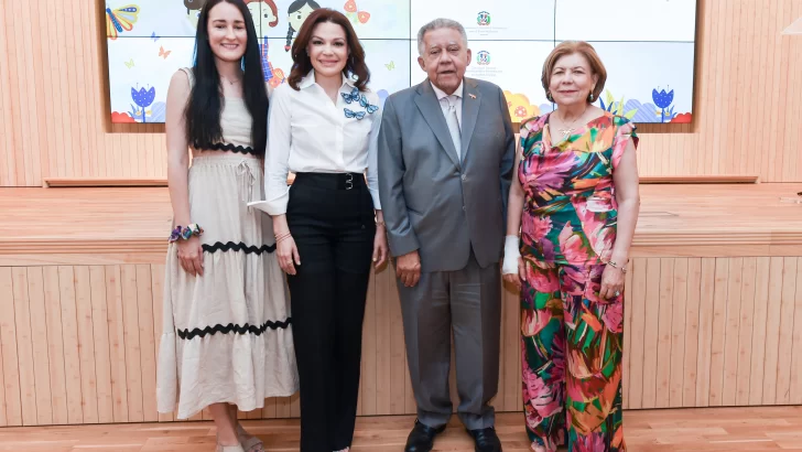 Voluntariado Banreservas presenta en Madrid el libro infantil 