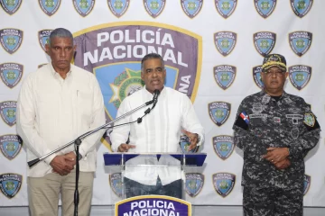 Anuncian licitación para construcción y remozamiento de 106 destacamentos policiales