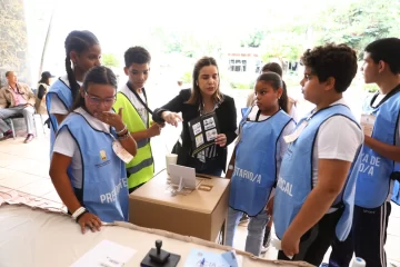 JCE celebra elecciones infantiles durante campamento de verano