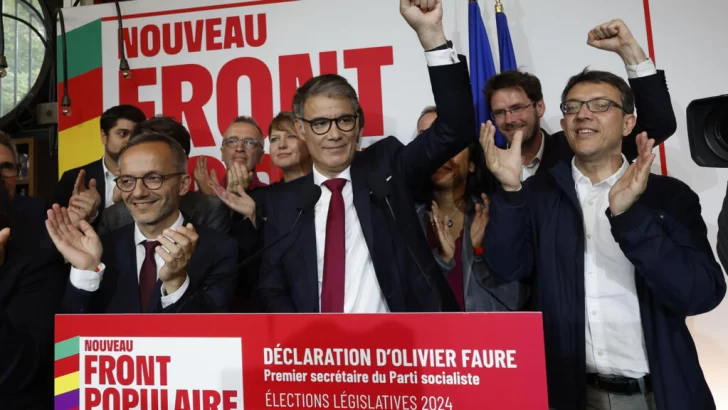 Las líneas rojas dificultan el futuro político de Francia