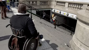 Con los Juegos Paralímpicos, París se enfrenta al reto de la accesibilidad