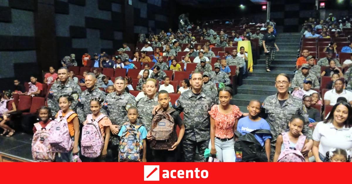 Aseopna entrega útiles escolares a hijos de agentes policiales en la ...