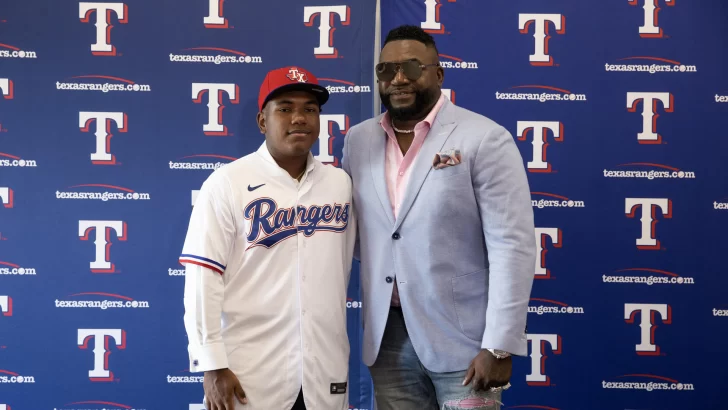 David Ortiz Jr. sigue pasos de 'Big Papi' y firma por los Rangers