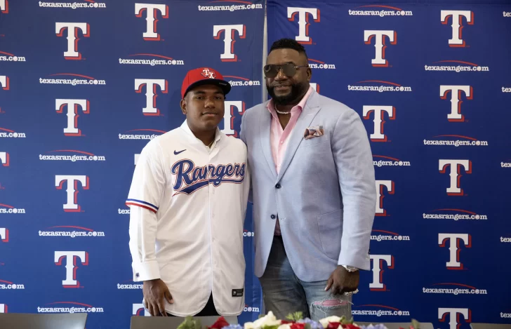 David Ortiz Jr. sigue pasos de 'Big Papi' y firma por los Rangers