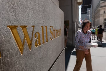 Wall Street cierra peor jornada en dos años por miedo a recesión