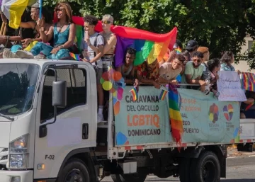 Comunidad LGTBIQ+ dominicana celebra caravana del orgullo este domingo