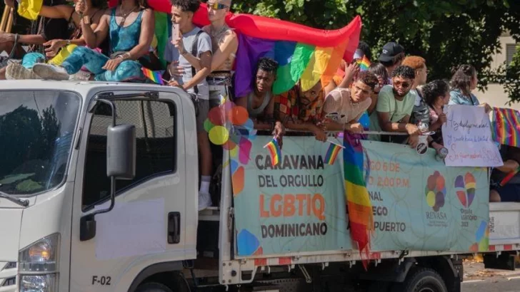 Comunidad LGTBIQ+ dominicana celebra caravana del orgullo este domingo