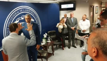  Jesús “Chu” Vázquez es juramentado Cónsul General en Nueva York