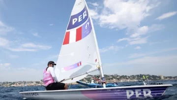 París 2024: Peschiera suma bronce en vela, primera medalla de Perú en 32 años