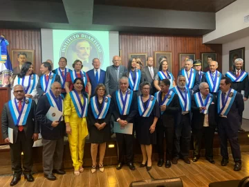 Vicerrector de la UCNE es juramentado en el Instituto Duartiano