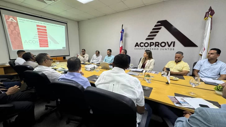 Realizan conversatorio nacional de la vivienda para fortalecer estrategias en el sector inmobiliario