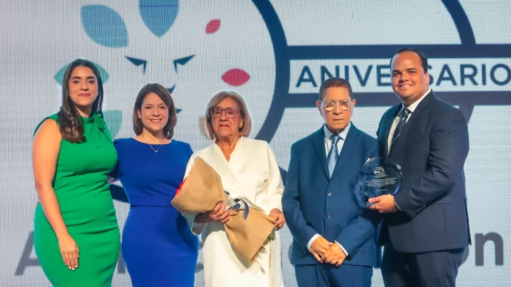 Almacenes León celebra 35 años de alianza con el mercado dominicano