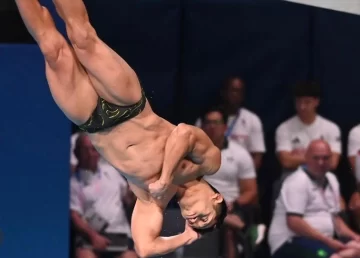 Jonathan Ruvalcaba clasifica a la final de trampolín de 3 metros