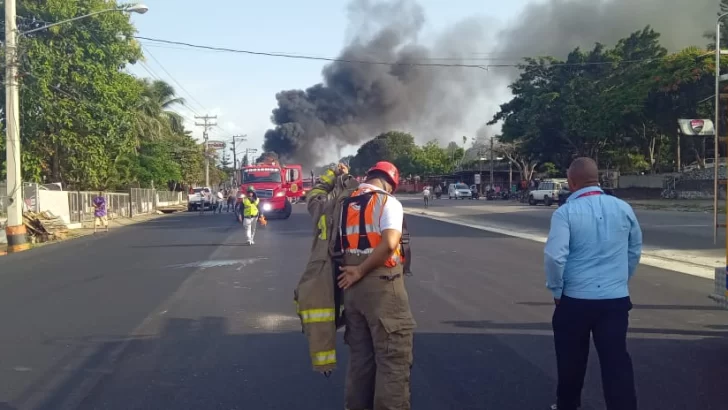 Accidente en la Autopista Duarte paraliza el tránsito entre Santiago y La Vega