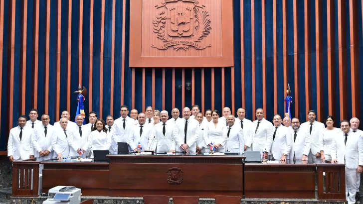 Senado deja iniciados trabajos de segunda legislatura ordinaria