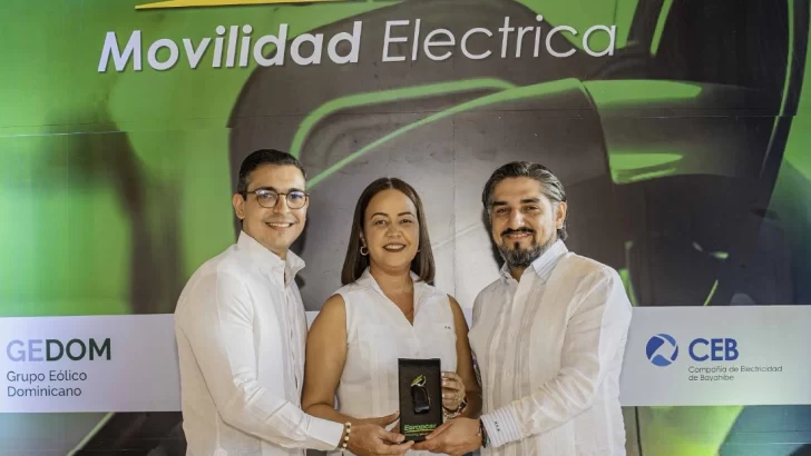 Europcar Dominicana entrega unidades eléctricas a CEPM y empresas aliadas Europcar Dominicana entrega unidades eléctricas a CEPM y empresas aliadas