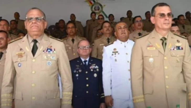 Juraron los nuevos comandantes del Ejército y Fuerza Aérea