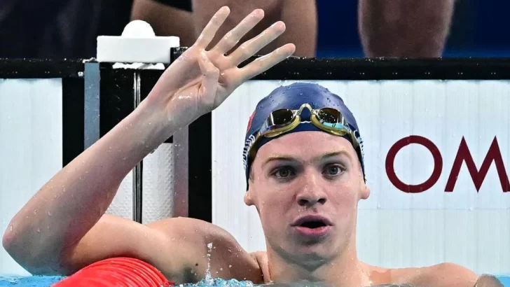 4 oros, 4 récords: Léon Marchand, el 'Phelps francés', hace historia en París 2024