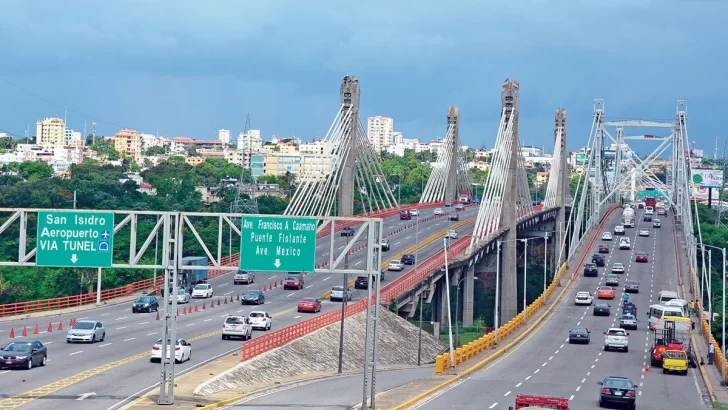 Obras Públicas cierra al tránsito pasos a desnivel y puentes por mantenimiento