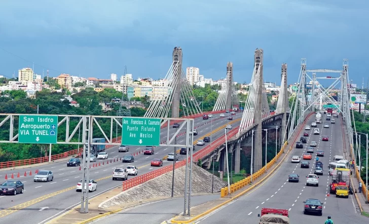 Obras Públicas cierra al tránsito pasos a desnivel y puentes por mantenimiento