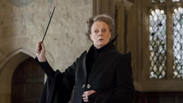 Muere Maggie Smith, la legendaria actriz británica célebre por sus papeles en Harry Potter y Downton Abbey