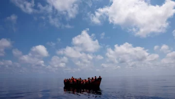 Italia: 21 desaparecidos tras naufragio de embarcación con migrantes cerca a Lampedusa