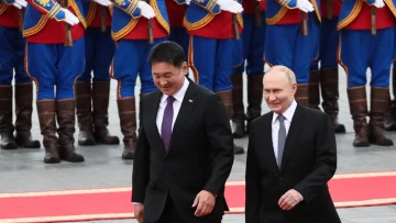 Putin es bienvenido y con honores en Mongolia a pesar de la orden de detención de la CPI Putin es bienvenido y con honores en Mongolia a pesar de la orden de detención de la CPI